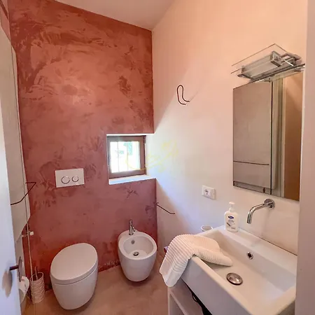 Td Torretta Macrame Amid The Mediterranean Scrub فيلة فاسانو