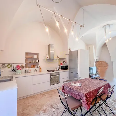 Td Torretta Macrame Amid The Mediterranean Scrub * Fasano