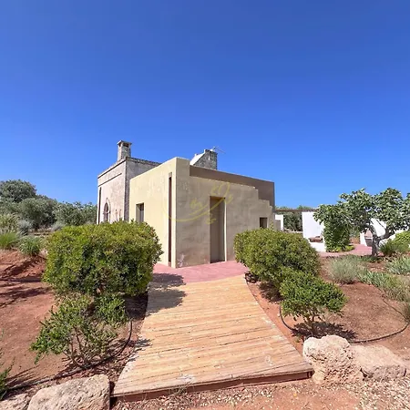 Td Torretta Macramè Amid The Mediterranean Scrub Fasano
