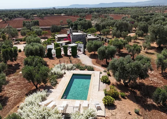 Td Torretta Macramè Amid The Mediterranean Scrub * Fasano